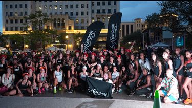 Miami celebra Día de los Muertos con carrera de relevos Catrinas Run