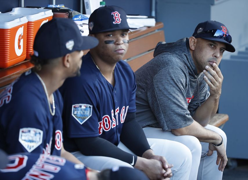 Tras el juego del viernes por la noche, el manager de Boston, Alex Cora, no tenía claro su abridor del sábado.