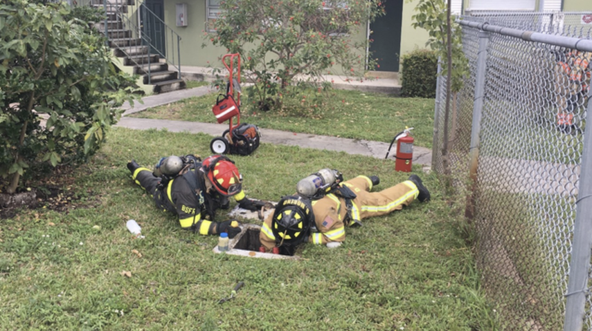 Los residentes del edificio reportaron un fuerte olor a gas este sábado.&nbsp;