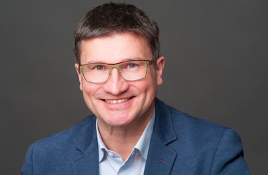 Michael Fridrich trabaja en Alemania como asesor laboral y coach de talleres.&nbsp;