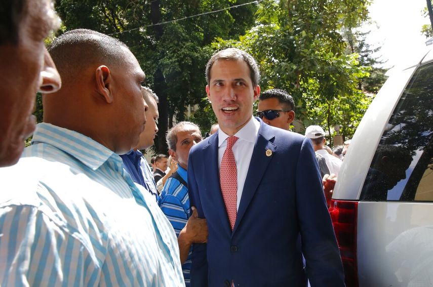 Juan Guaidó, presidente encargado de Venezuela, habla ante los medios de comunicación en Caracas el 13 de septiembre de 2019.