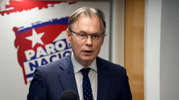 El eurodiputado polaco Arkadiusz Mularczyk. El eurodiputado polaco Arkadiusz Mularczyk.