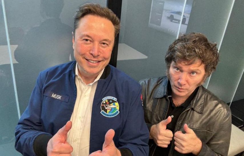 El presidente de Argentina, Javier Milei, y el empresario Elon Musk, se reunieron en una fábricas de automóviles eléctricos Tesla en Austin (Texas).