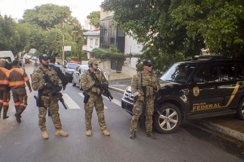 La Policía Federal brasileña detuvo este viernes al expresidente Luiz Inácio Lula da Silva (CORTESIA) 