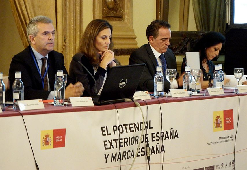 Destaca el interés por acelerar el trabajo de los sectores turismo, agroalimentario e industrial