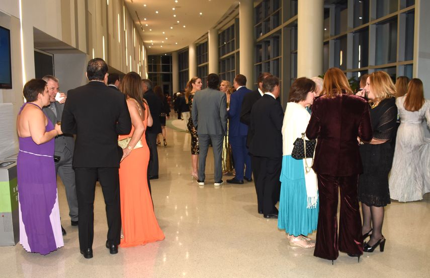 Público en la gala benéfica Un solo corazón por Venezuela.