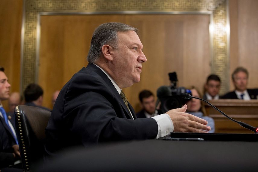 El director de la CIA y nominado para ser el próximo secretario de Estado, Mike&nbsp;Pompeo, comparece ante el Comité de Relaciones Exteriores del Senado durante su audiencia de confirmación en el cargo, en el Capitolio, en Washington.