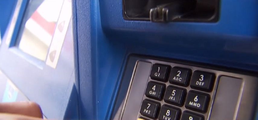 El fraude con skimmers es una modalidad de robo bastante común en el sur de Florida.