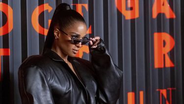 En esta fotograf&iacute;a de archivo del 6 de febrero de 2020, Ciara asiste a la fiesta de la Semana de Modas Bulgari de Nueva York efectuada en Duggal Greenhouse en Nueva York.&nbsp;