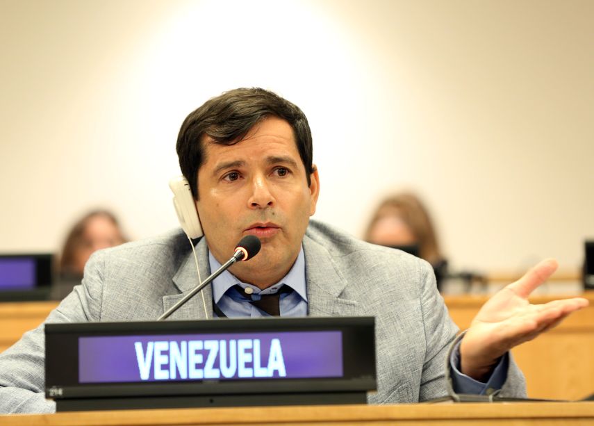 Isaías Medina Mejías representó a Venezuela como miembro de la misión diplomática ante la ONU.