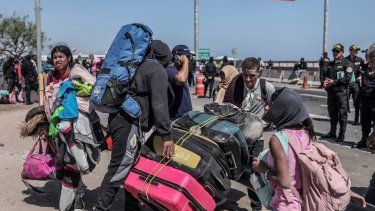 Los créditos serán gestionados mediante Fondo Esperanza, y entregados a siete personas refugiadas y migrantes, residentes en Chile hace uno o dos años