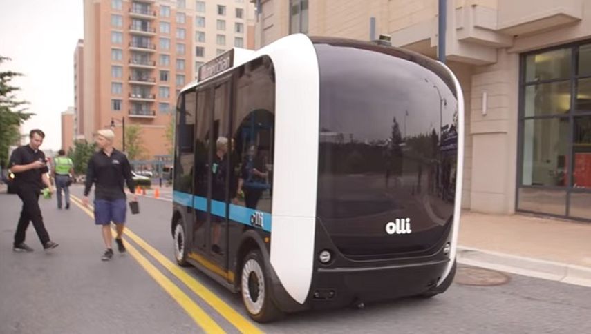 Captura de video que muestra al vehículo autónomo Olli. (CORTESÍA/IBM Internet of Things)