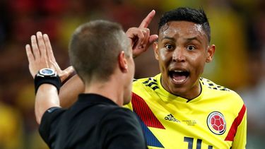 recogen firmas para que la fifa revise partido colombia-inglaterra