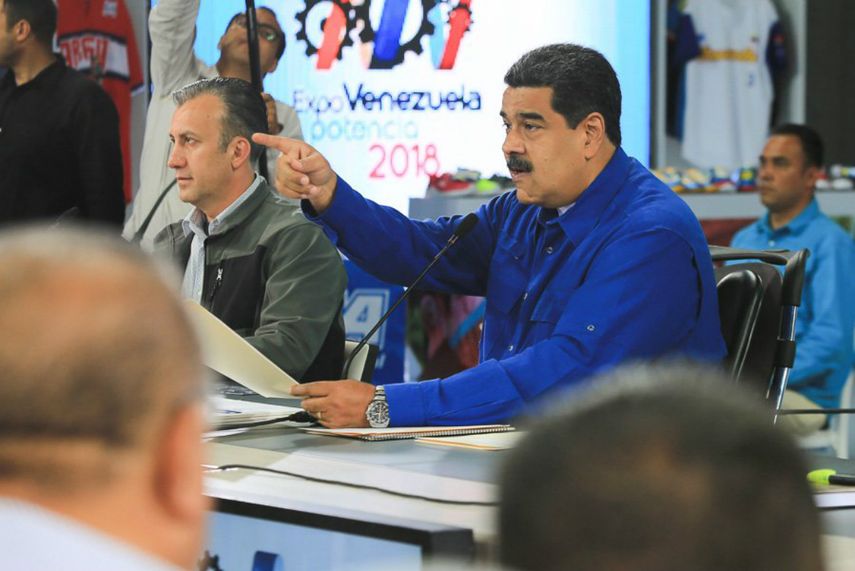 El dictador venezolano aseguró que ha aprobado esta subida como un escudo frente a la guerra económica criminal de la oligarquía neoliberal y del Fondo Monetario Internacional (FMI).
