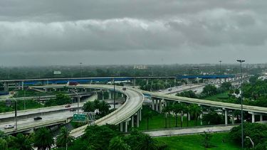 Vista ampliada de una autopista en Miami.&nbsp;