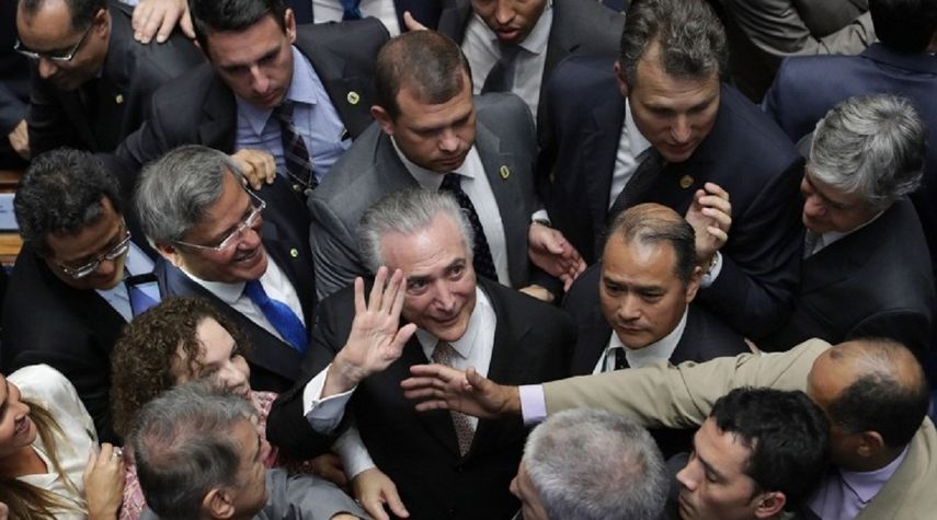 Michel Temer, presidente de Brasil, intenta polémica reforma del sistema de pensiones.