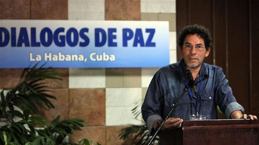 Alias&nbsp;Pastor Alape, uno de los negociadores del grupo guerrillero, durante las conversaciones en La Habana.