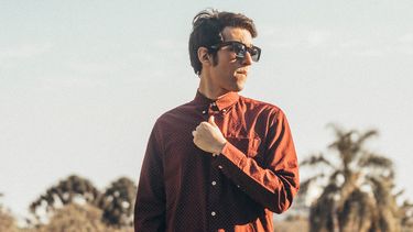 El cantante venezolano Oswave presenta el tema “Red Velvet.