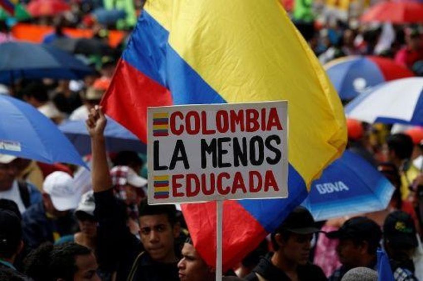 Muchos han puesto en duda el cumplimiento de la meta de Santos de convertir a&nbsp;Colombia&nbsp;en la nación más educada de América Latina en 2025.