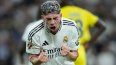 Federico Valverde del Real Madrid celebra tras anotar en el encuentro de la liga española ante el Villarreal, el sábado 5 de octubre del 2024.