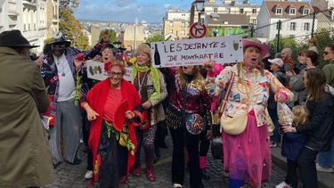 Un total de 69 cofradías participan este sábado en el gran desfile de la 93 Fiesta de la Vendimia de Montmartre, una celebración popular que reúne cada otoño a cientos de vecinos y visitantes en torno a la tradición vitivinícola, la gastronomía y la música en uno de los barrios históricos de París más conocidos internacionalmente