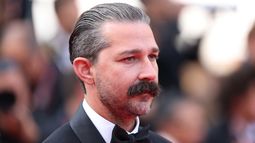 El actor estadounidense Shia LaBeouf en la proyección de la película The Phoenician Scheme en la 78.ª edición del Festival de Cine de Cannes, en el sur de Francia, el 18 de mayo de 2025.