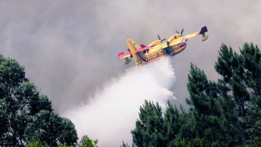 Aviones hidrantes de Portugal, Italia, España y Francia prestan sus servicios en la zona del siniestro en Portugal.
