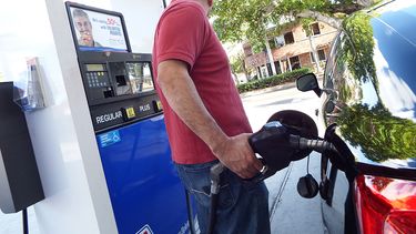 La firma investigadora GasBuddy reporta cada hora los precios más económicos por localidad (J. HDEZ.)