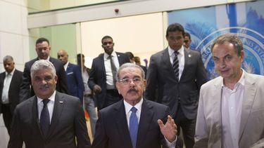 A iniciativa del expresidente del Ejecutivo español José Luis  Rodríguez Zapatero y del Gobierno dominicano que invitaron el martes a un diálogo, ambas partes se volvieron a citar en la sede de la Cancillería.