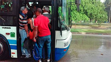 El cubano de ministro de trasporte ignora que hace decenas de años las empresas de transporte público abandonaron el uso del mal citado boletín.