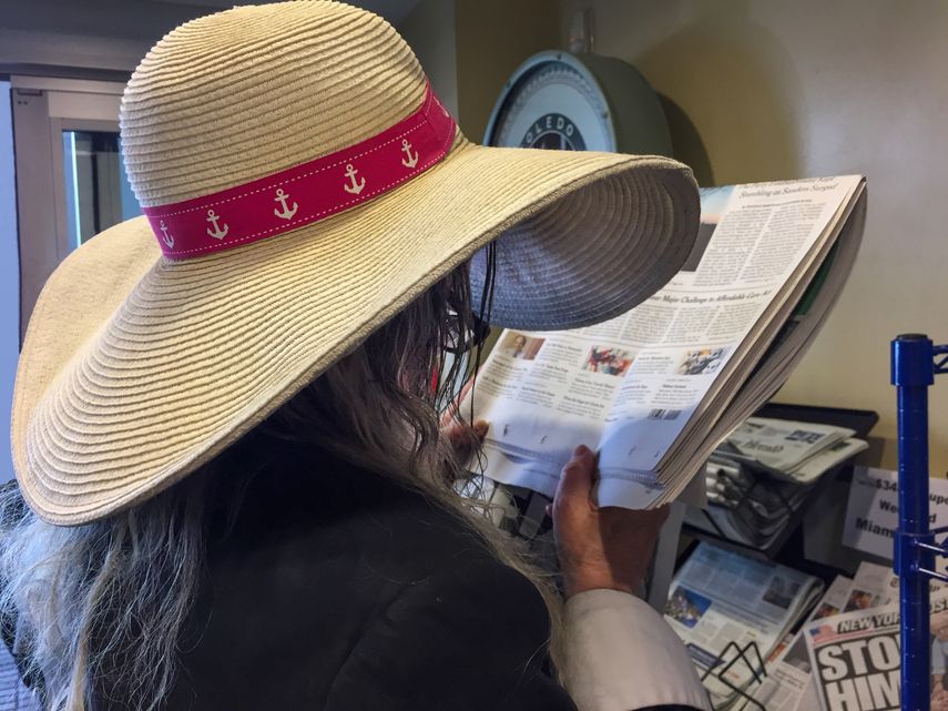 Leer la prensa con estilo en Miami
