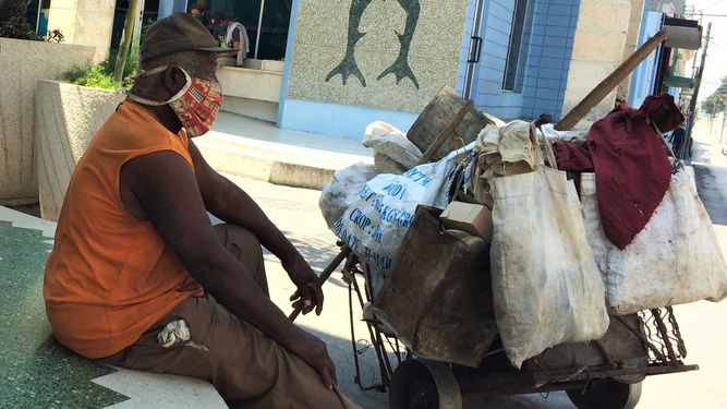 Crece el número de mendigos en Cuba