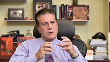 Carlos Hernández, alcalde de la ciudad de Hialeah.