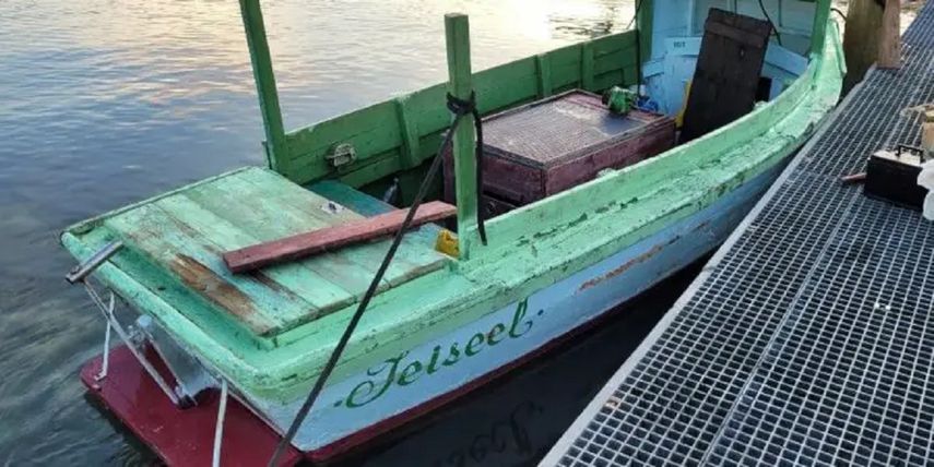 Detienen a 13 balseros cubanos en Dry Tortugas