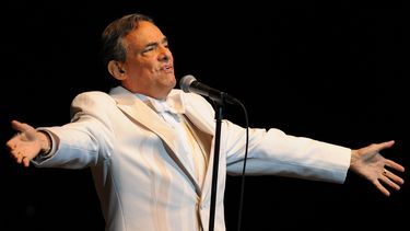 El cantante José José se presenta en el Seminole Hard Rock Hotel & Casinos Hard Rock Live! en Hollywood, Florida.&nbsp;