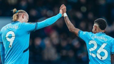 Erling Haaland y Savinho fabricaron dos goles del Manchester City ante el West Ham United