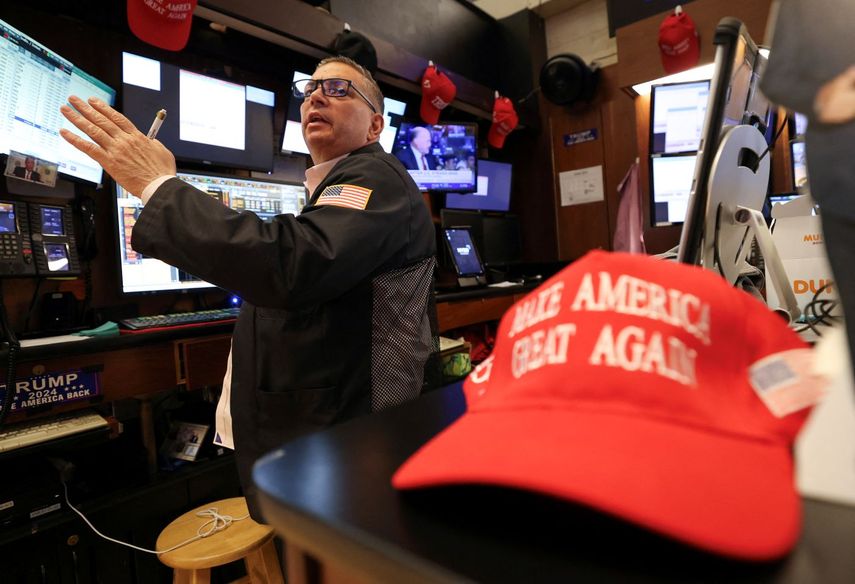 Un agente de Wall Street en la sesión bursátil.