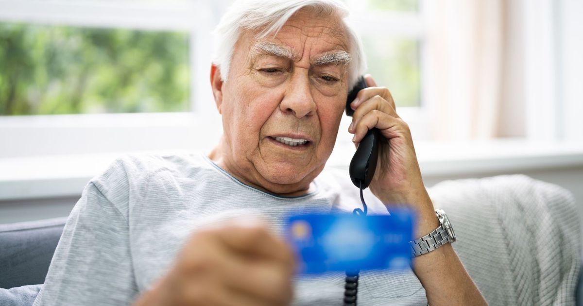 Chase alerta sobre estafas a adultos mayores y ofrece consejos para prevenir fraudes financieros