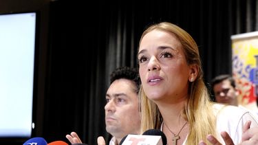 Tintori se preguntó por qué en esa mesa de diálogo no quieren a la OEA ni que haya transparencia ni tampoco que sea equilibrada