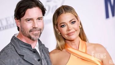 Aaron Phypers y Denise Richards.&nbsp;