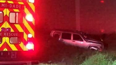 Así quedó el SUV siniestrado tras volcar.