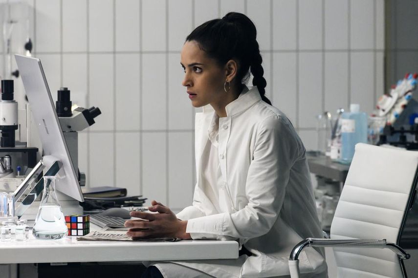 Adria Arjona en una escena de Morbius en una imagen proporionada por Sony Pictures.