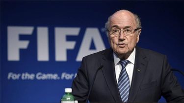 Joseph Blatter entregará la presidencia de la FIFA en 2016. (EFE)