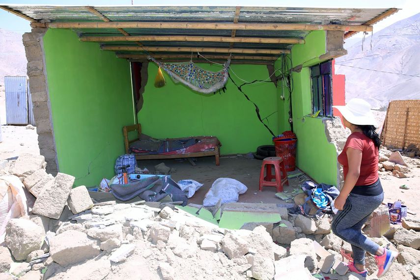 El sismo provocó el colapso de 168 casas en Arequipa y Ayacucho que han dejado a sus ocupantes damnificados.