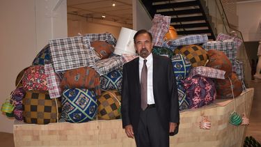 Jorge Pérez, filántropo, empresario y coleccionista, que fundara el Pérez Art Museum, inaugura El Espacio 23, donde expone piezas de su colección de arte. 