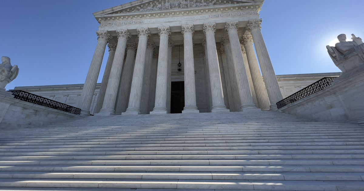 Corte Suprema evalúa si un juez puede frenar a Trump en casos de ciudadanía por nacimiento