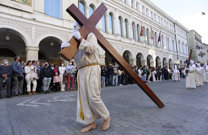 En Valladolid, al norte de Madrid, la Semana Santa tiene carácter solemne.