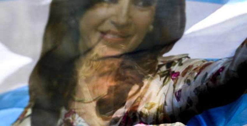 Tras la cirugía, es posible que la mandataria como el 80% o 90% de los pacientes pueda sufrir de amnesia, ansiedad, insomnio, falta de concentración y dolor de cabeza. (EFE)