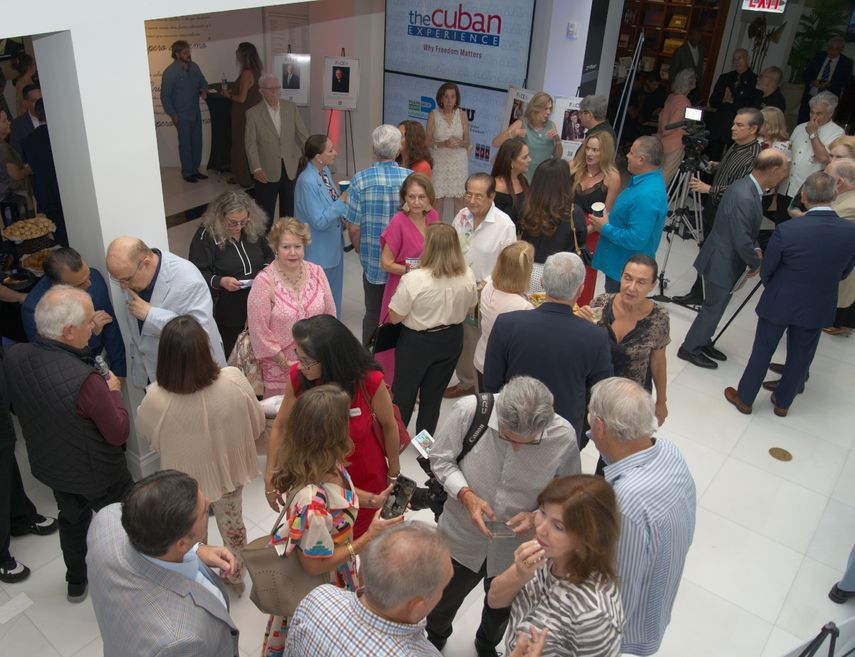 presentación del Oral History Project – Community Tour.&nbsp;