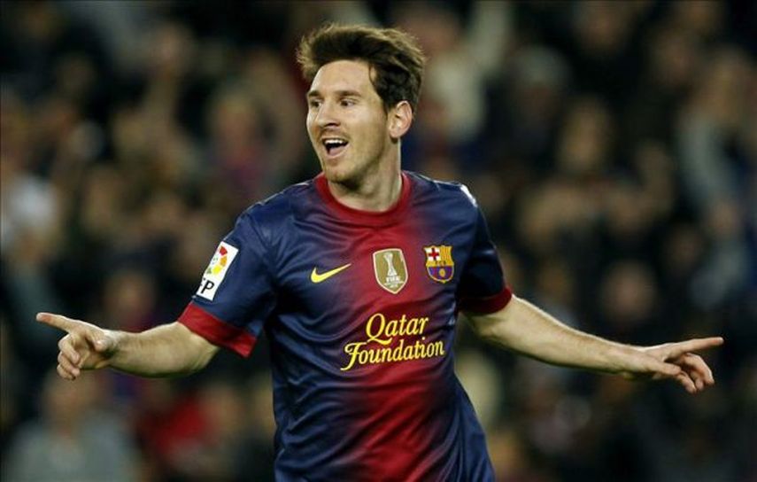 El planteamiento táctico del París Saint-Germain pasa por evitar que Messi haga su juego. (EFE)